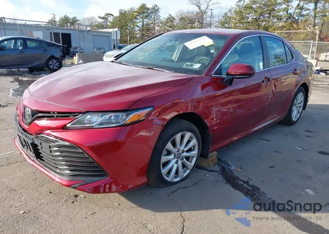 2018 Toyota Camry Le from USA, damaged, VIN 4T1B11HK5JU601699